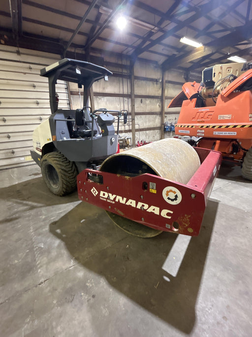 2023 DYNAPAC CA1400D