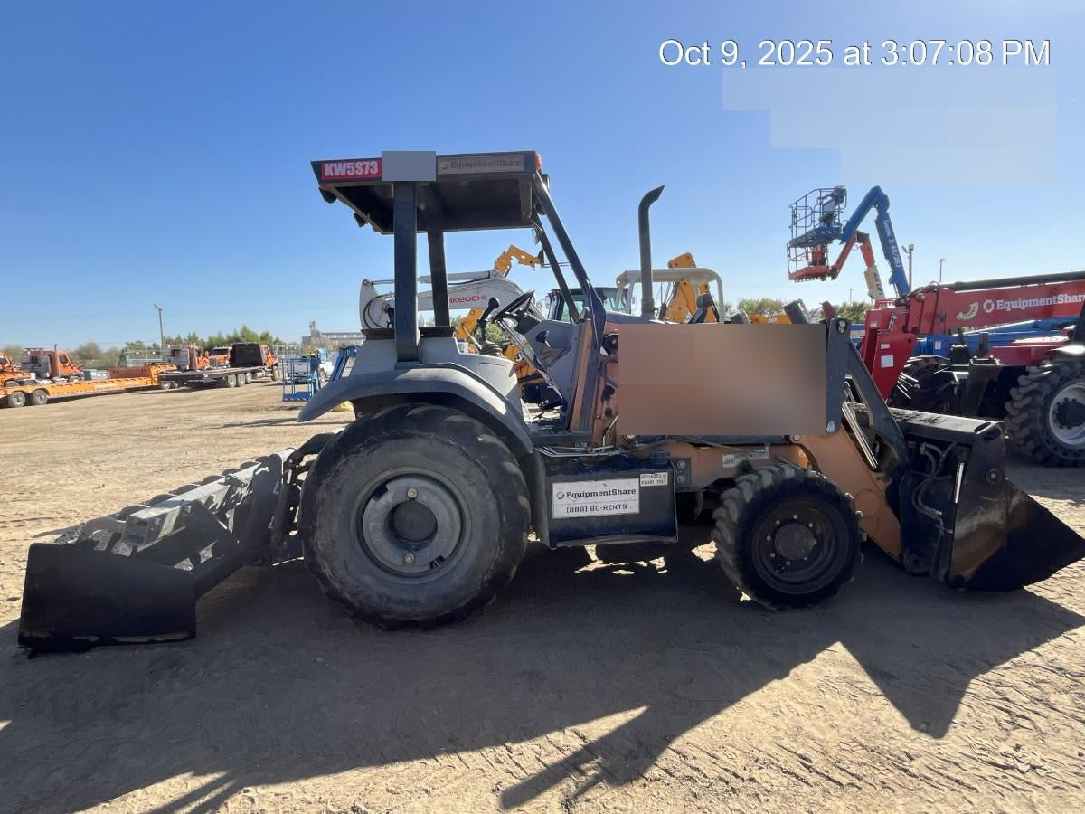 2019 CASE 570N EP