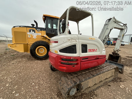 2021 TAKEUCHI TB250-2