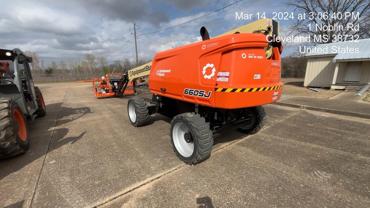 2024 JLG 660SJ