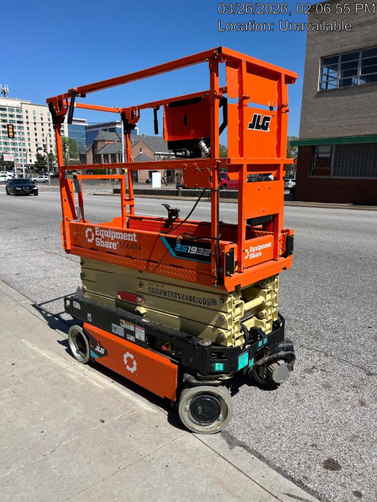 2025 JLG ES1932