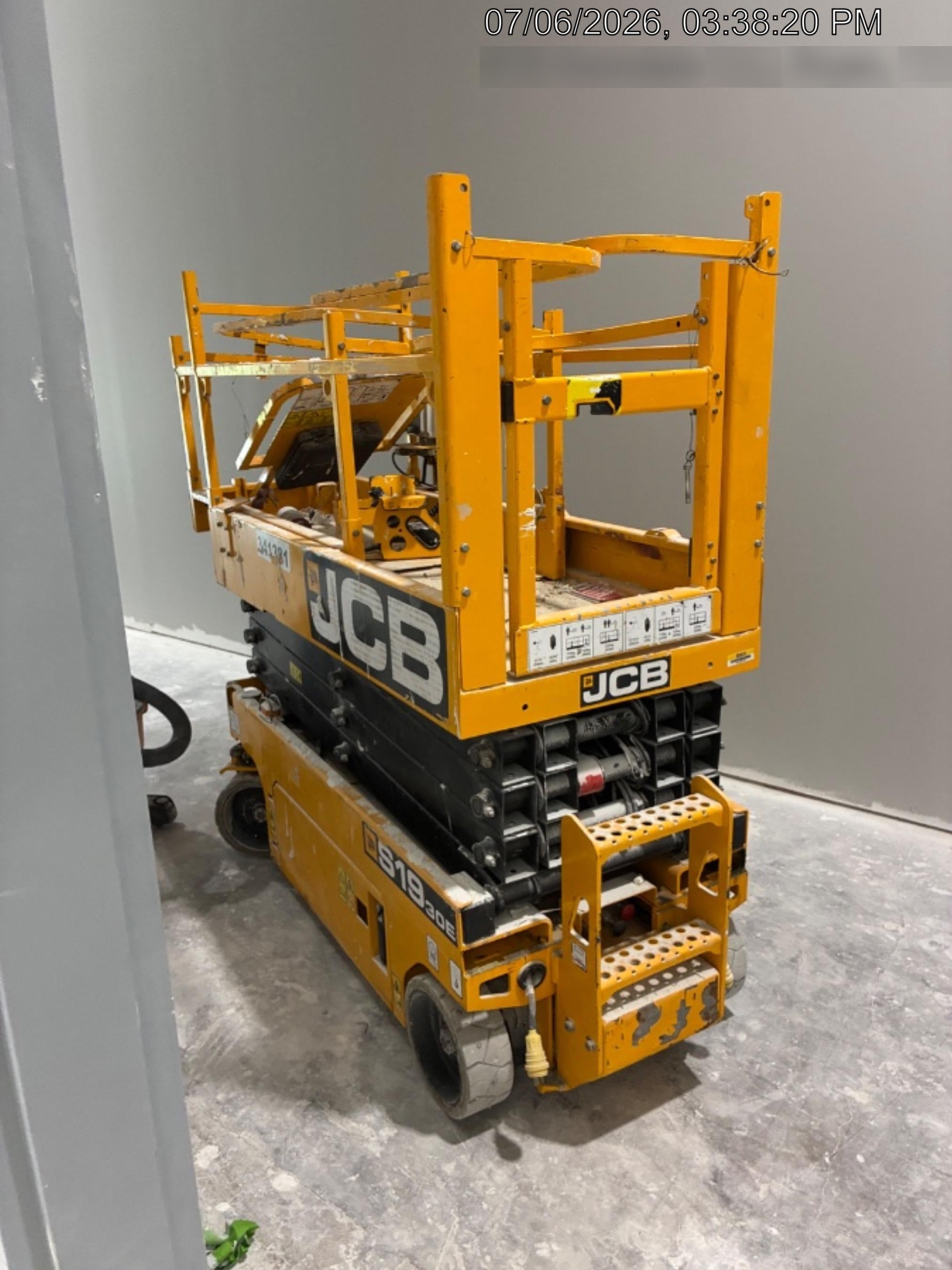 2023 JCB S1930E