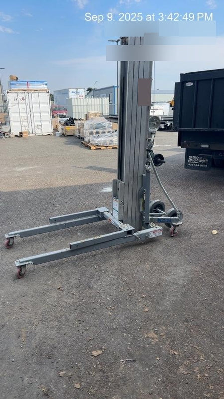 2020 GENIE SLC-24