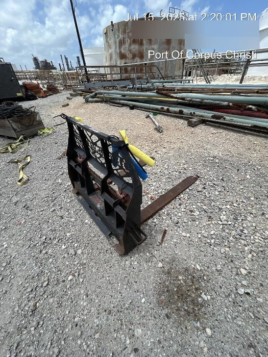 2023 VIRNIG 48" Pallet Forks - Virnig