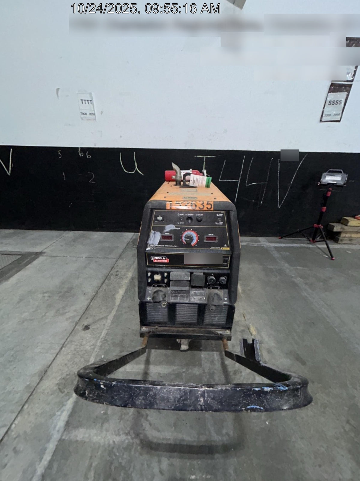 2021 Lincoln Electric Ranger 305 LPG LPG One-Pak (includes undercarriage, tank holder & tank strap) ORANGE