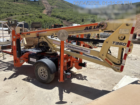 2022 JLG T350