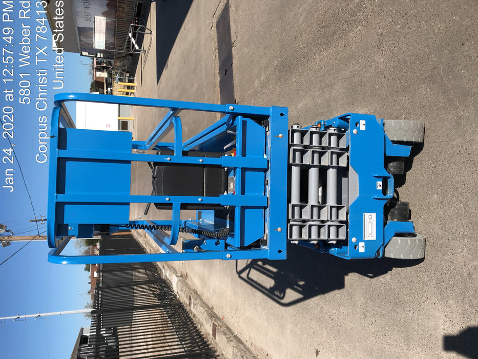 2019 Genie GS-1930 Fixed rails with chain Entry