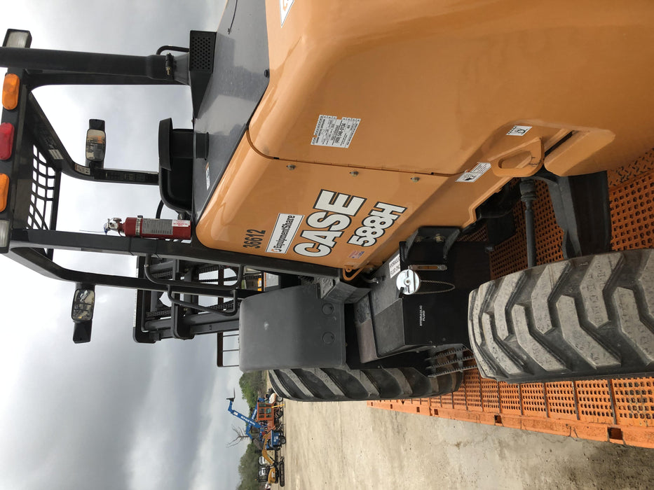 2019 CASE 588H