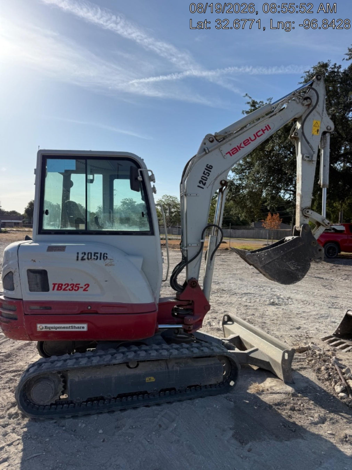 2020 TAKEUCHI TB-235-2CR