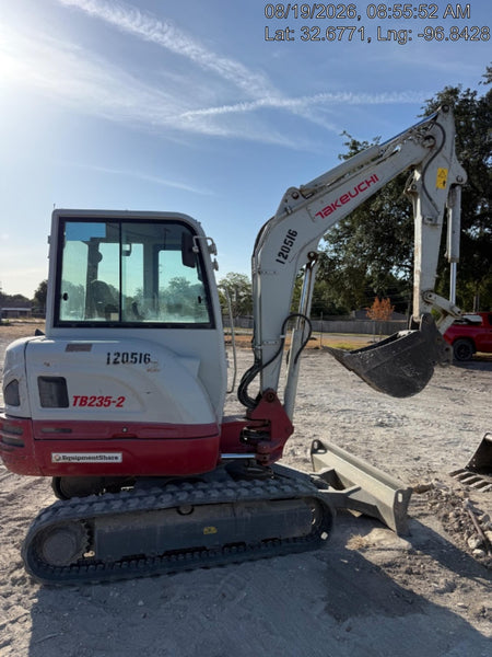 2020 TAKEUCHI TB-235-2CR