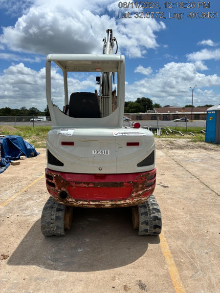 2021 TAKEUCHI TB235-2R