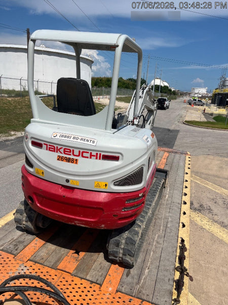 2022 TAKEUCHI TB235-2R