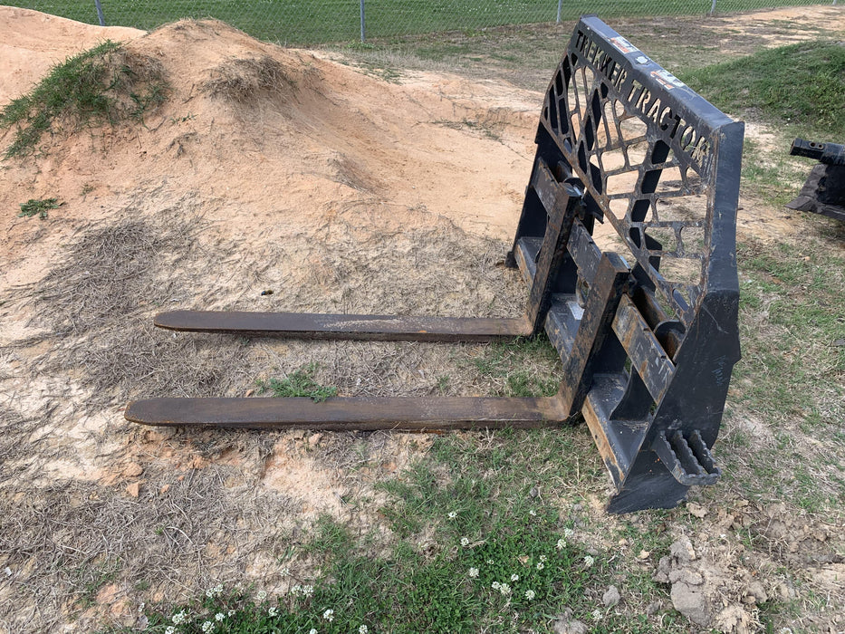 2019 BRADCO 48" Skid Loader Pallet Forks