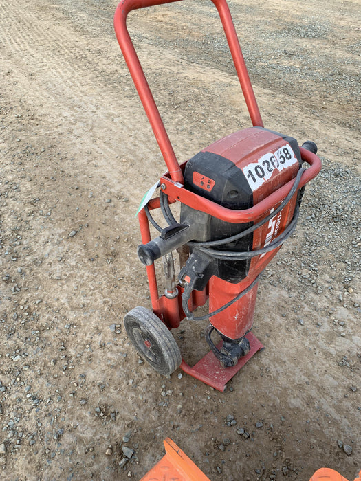 2020 HILTI TE 3000-AVR