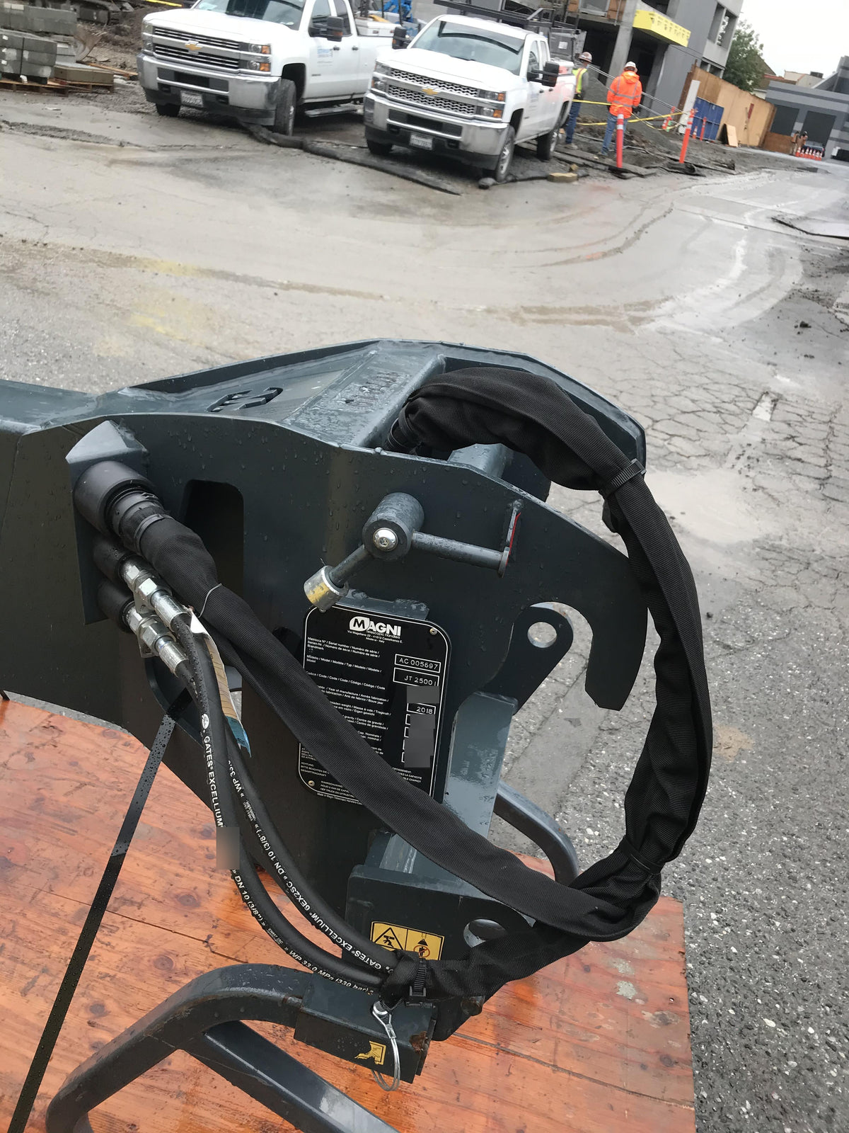 2020 MAGNI JT2500