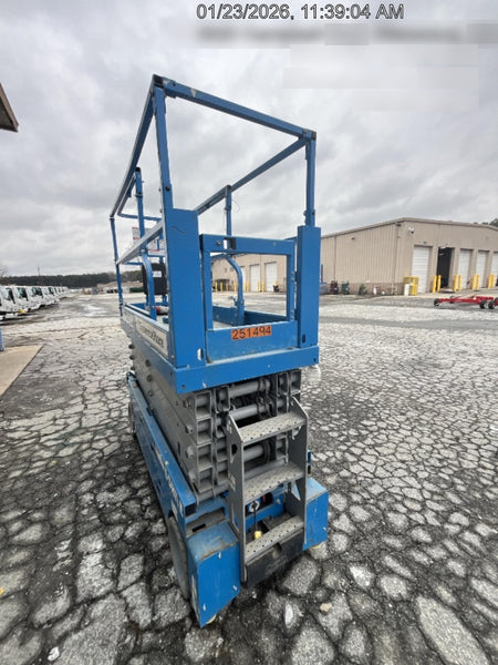 2022 GENIE GS-3232