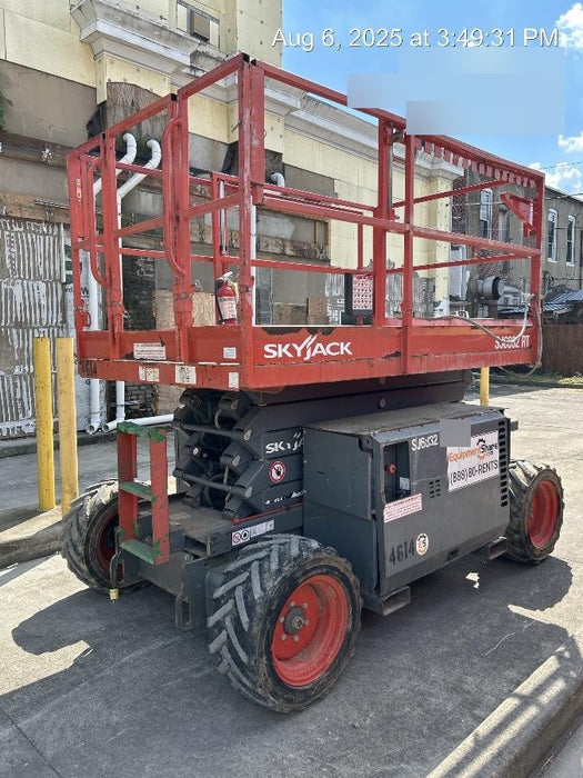 2017 SKYJACK SJ6832 RT