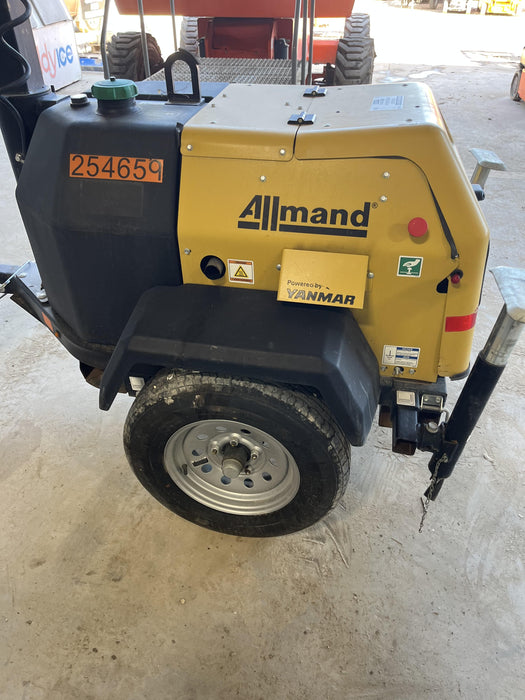 2022 Allmand NLV3GR (4) LED Light Fixture 350W, 23' Vertical Mast, 3kW Prime, Towable, ES Decals, T3