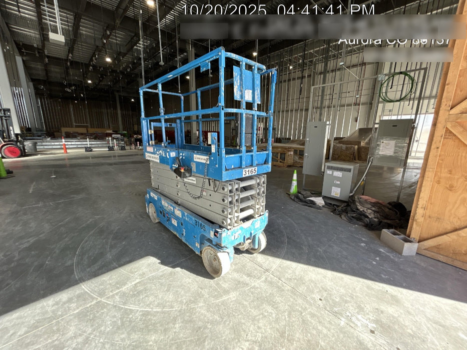 2017 Genie GS-3232 Standard