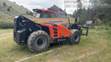 2023 JLG 1732