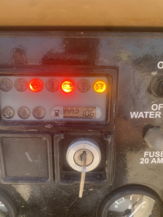 2021 Vac-Tron LP573XDT T4 Koehler Diesel Engine, 500 Gallon Debris Tank, x2 100 Gallon Water Tanks