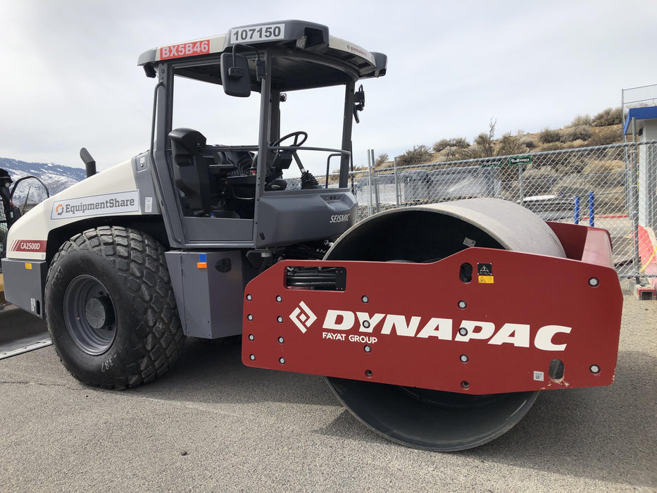2020 DYNAPAC CA2500D