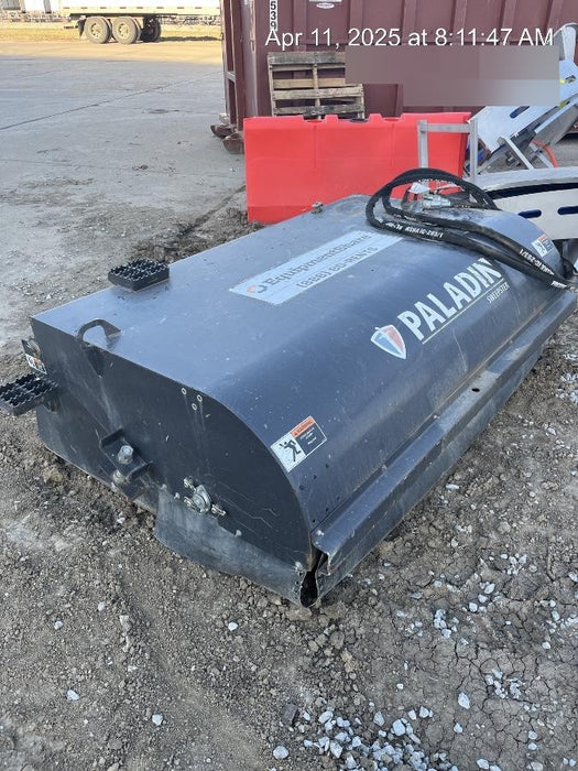 2020 PALADIN Sweepster SB72