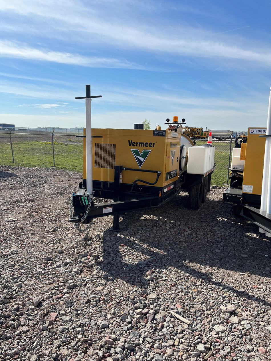 2023 Vac-Tron LP573XDT T4 Koehler Diesel Engine, 500 Gallon Debris Tank, x2 100 Gallon Water Tanks
