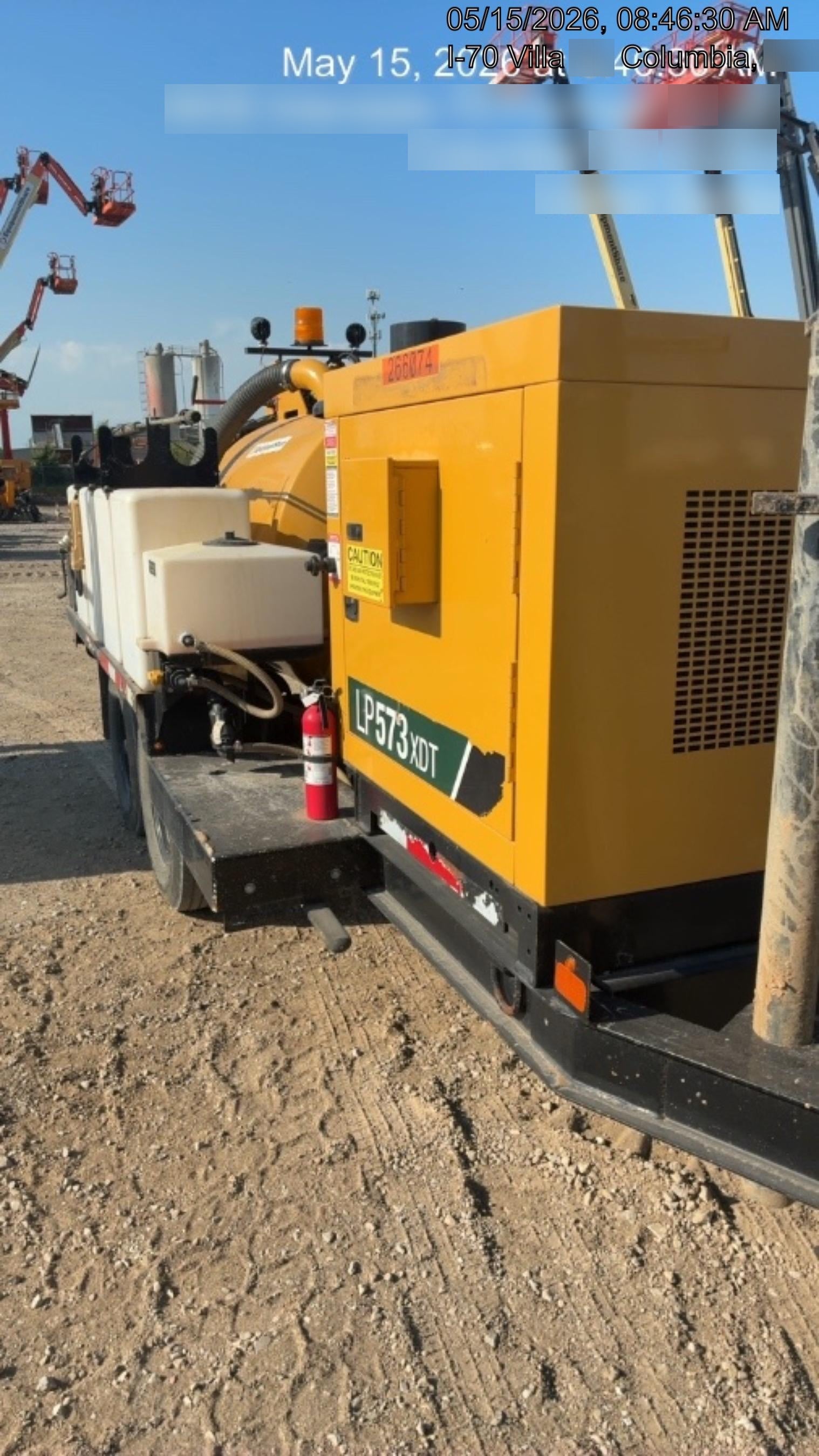 2022 Vac-Tron LP573XDT T4 Koehler Diesel Engine, 500 Gallon Debris Tank, x2 100 Gallon Water Tanks