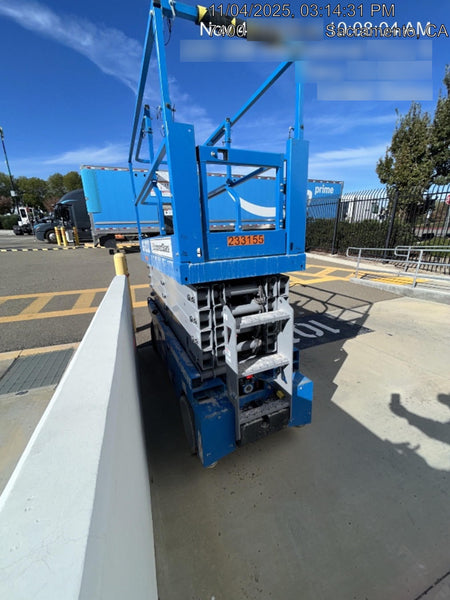 2022 GENIE GS-3232