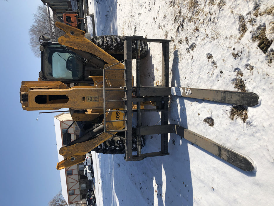 2020 JCB 510-56 Cab/Heat/Air, 74 HP, Solid Tires, STD Worklight, Beacon, Aux Hydraulics, Lifting Eye, Back up Alarm w/66" Carriage/60" Forks