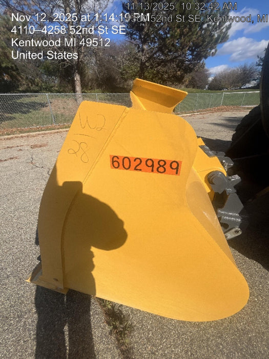 2025 JOHN DEERE 3.75 cu yd Wheel Loader Bucket - John Deere