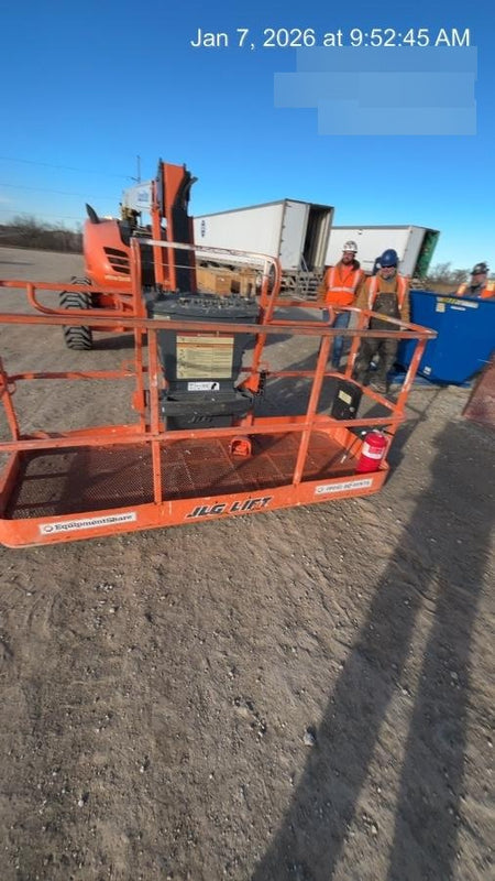 2021 JLG 600AJ