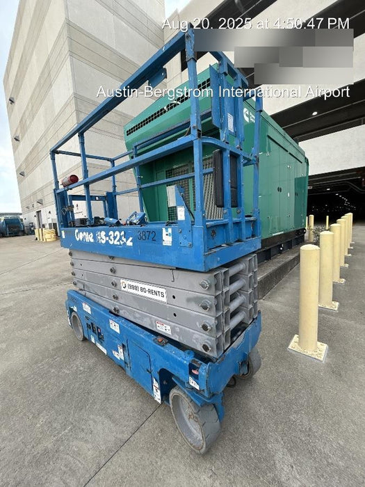 2017 Genie GS-3232 Genie GS3232 Scissor Lift