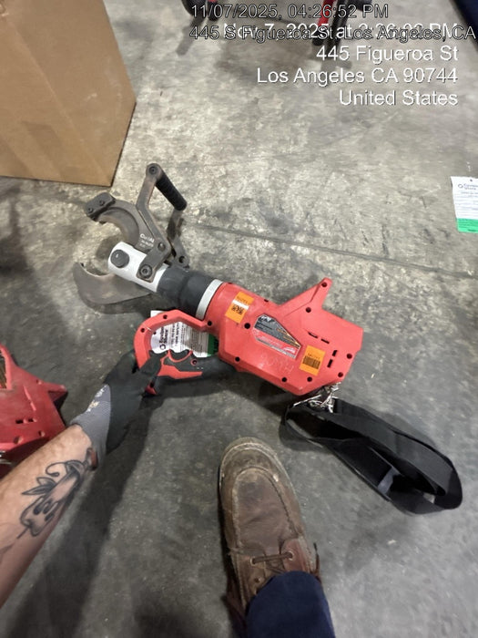 2021 MILWAUKEE 2776-21