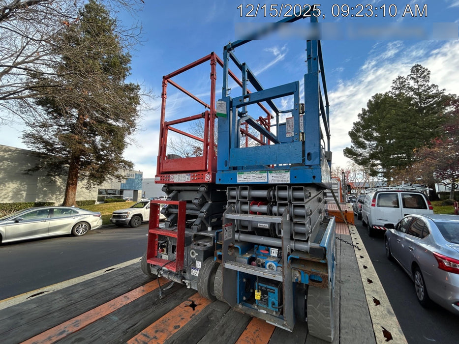 2020 Genie GS-1930 Solid Non Marking Tires, Beacon, Folding rails with half height swing gate, 800W Inverter