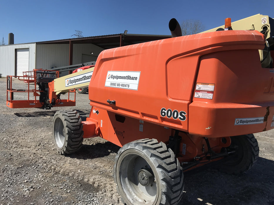 2019 JLG 600S 4WD