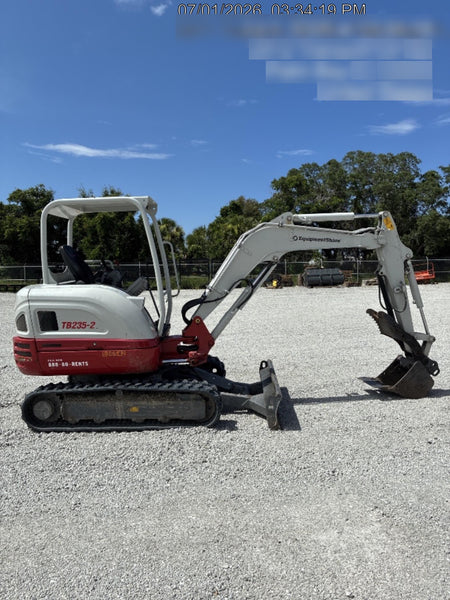 2025 TAKEUCHI TB235-2R