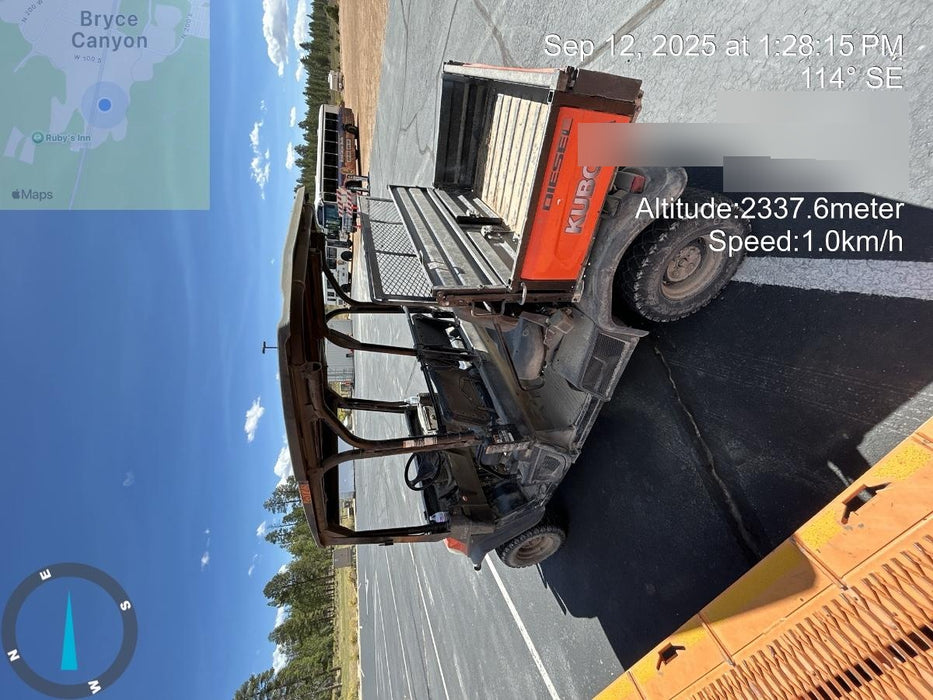 2019 Kubota RTV-X1140 4wd Utility Cart, LED Strobe, Windshield Tempered Glass, Pastic Canopy, Wire Harness Kit, Backup Alarm