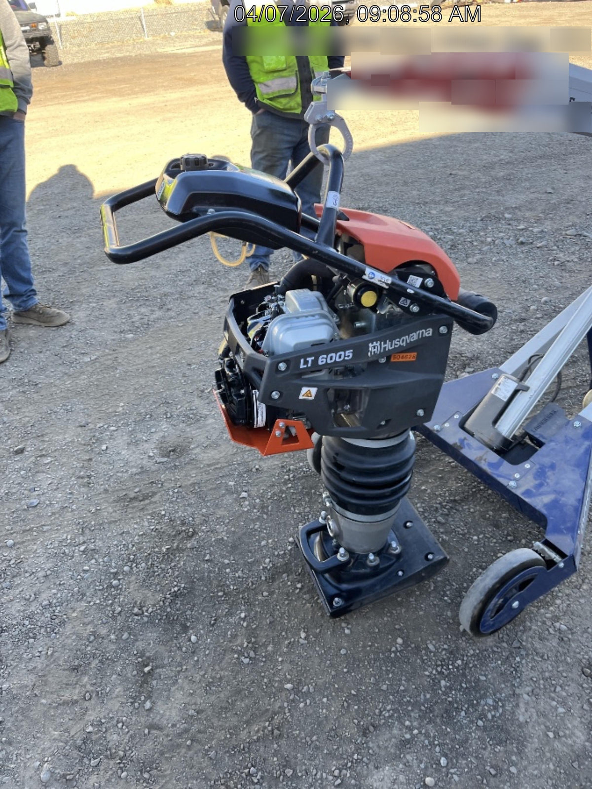 2025 HUSQVARNA LT6005