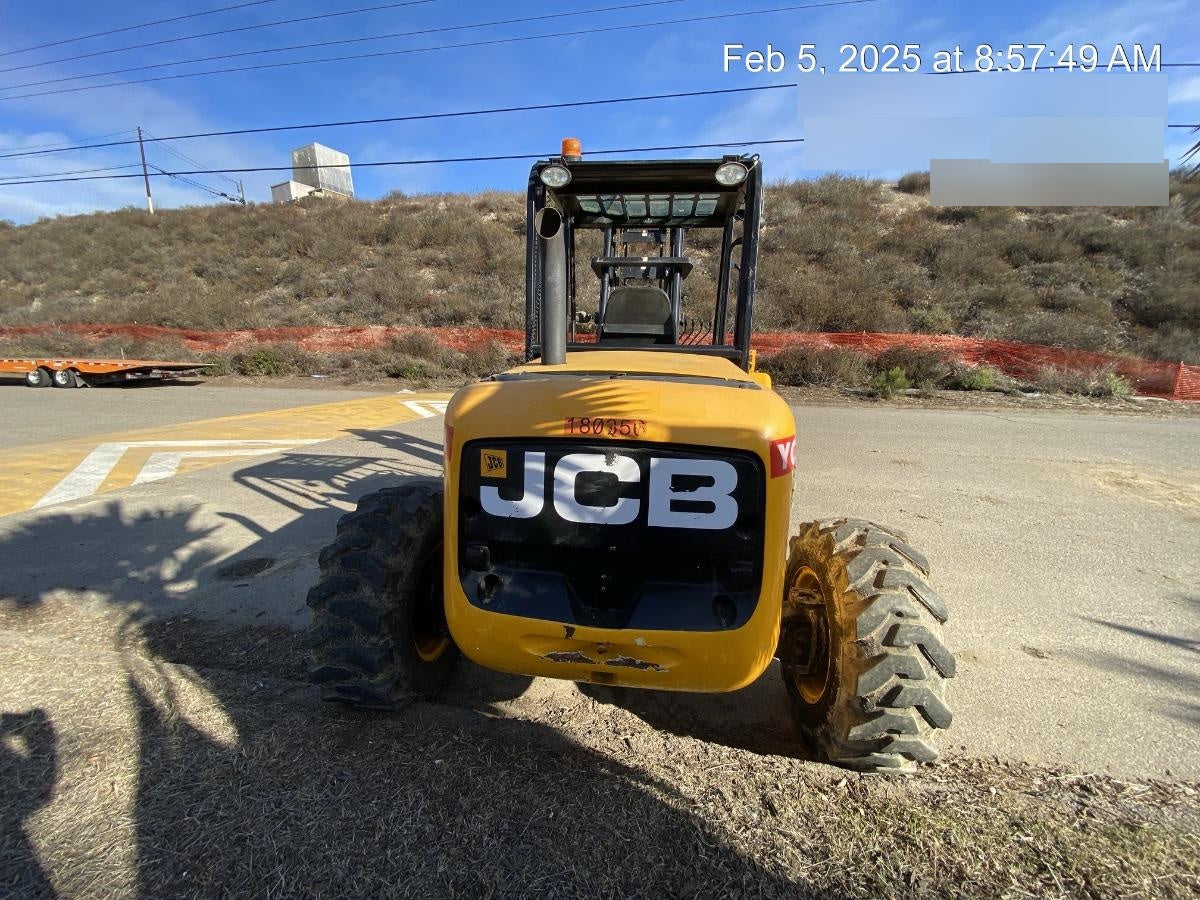 2021 JCB 930-4