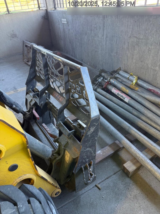 2020 PALADIN 48" Pallet Forks - Paladin