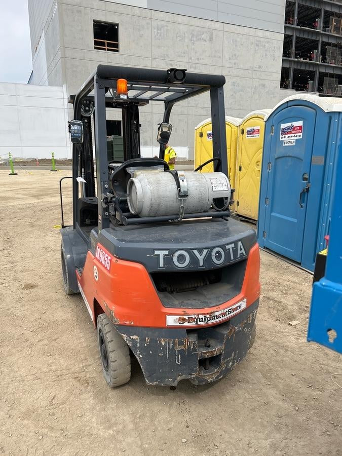 2022 TOYOTA 50-8FGU25