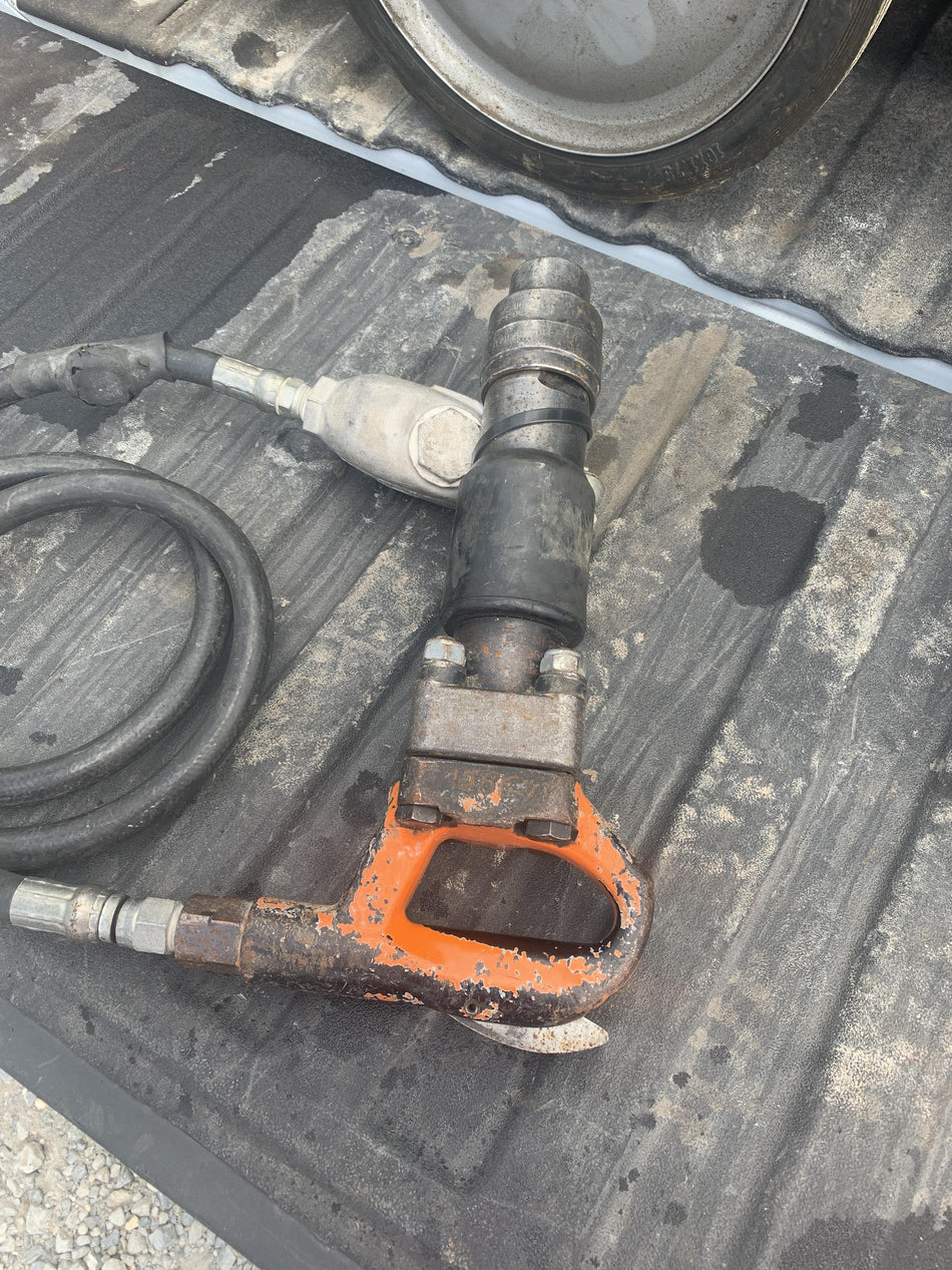 2021 MICHIGAN PNEUMATIC ES-CH3R-TRACKER