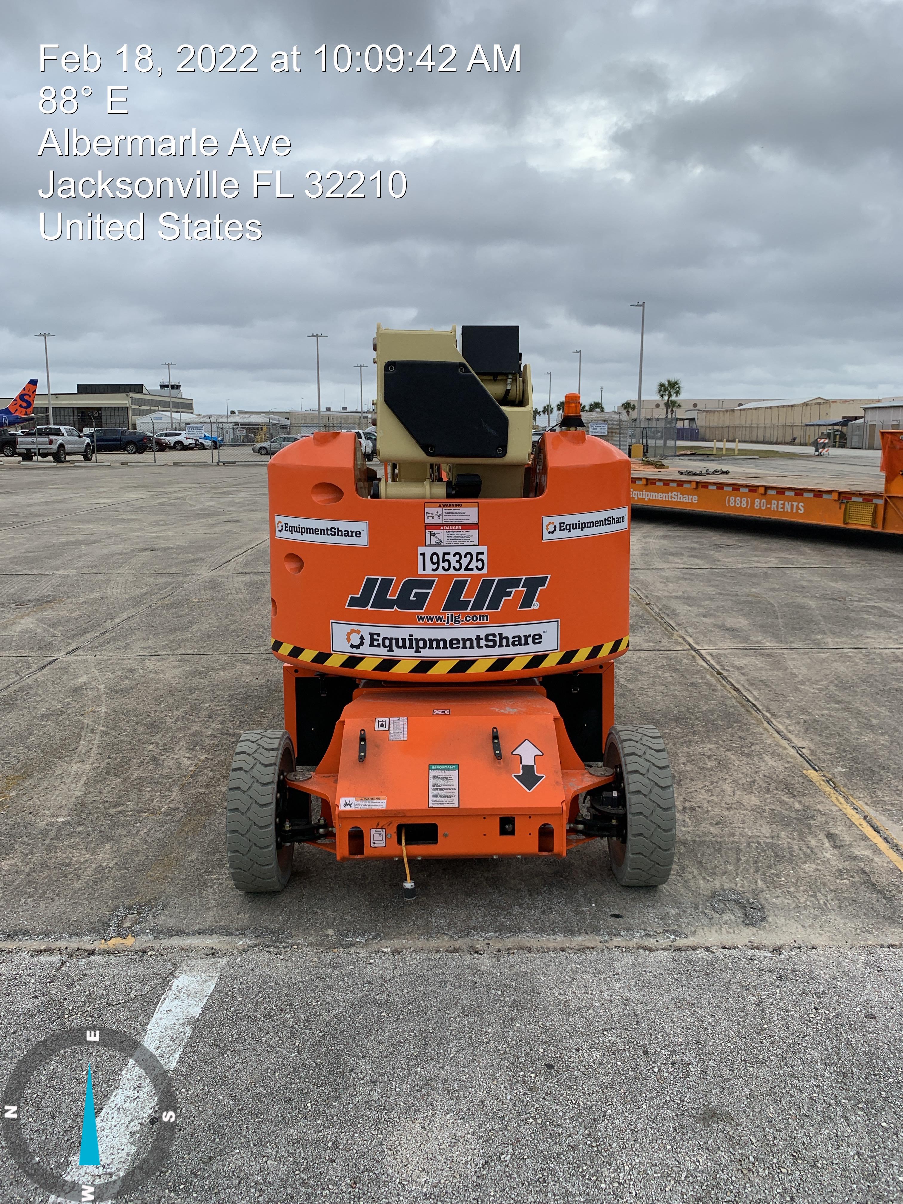 2021 JLG E400AJP Narrow