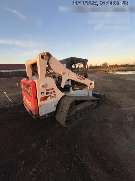 2022 BOBCAT T740