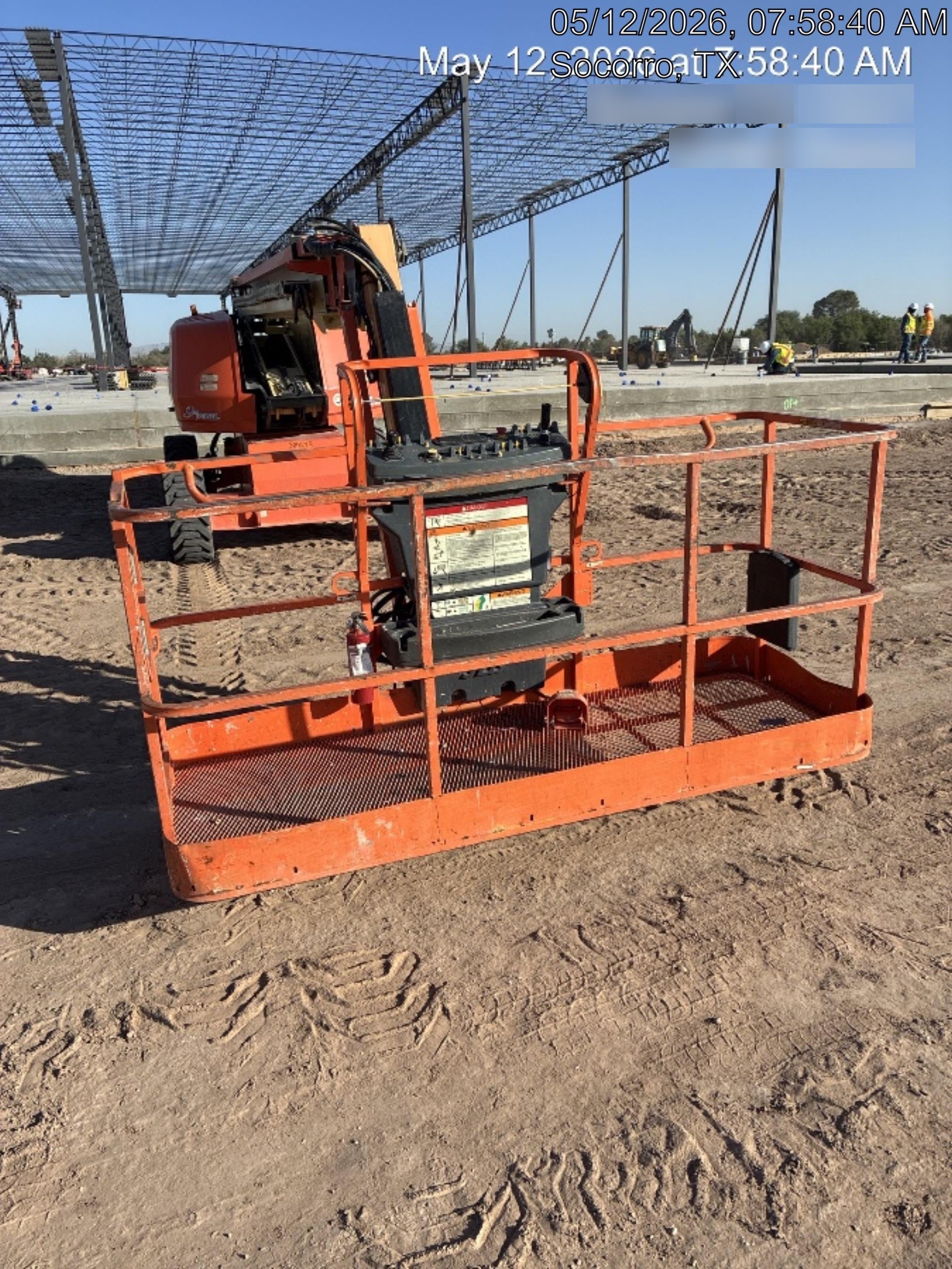 2023 JLG 660SJ