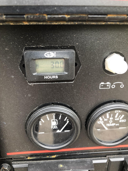 2021 Lincoln Electric Vantage 322 Vantage 322 Ready Pak 3 w/ Decals, ORANGE (includes trailer, cable rack, fender light kit) NO Telematics