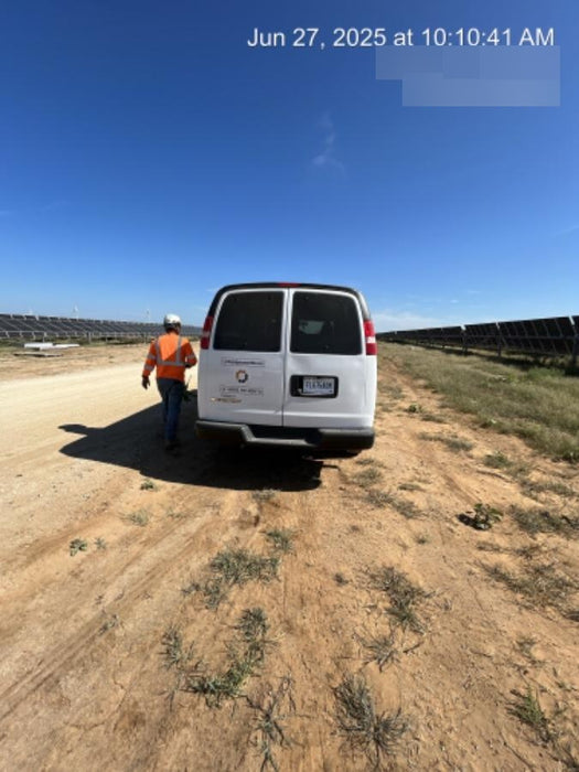 2023 CHEVROLET Express Van - Rental