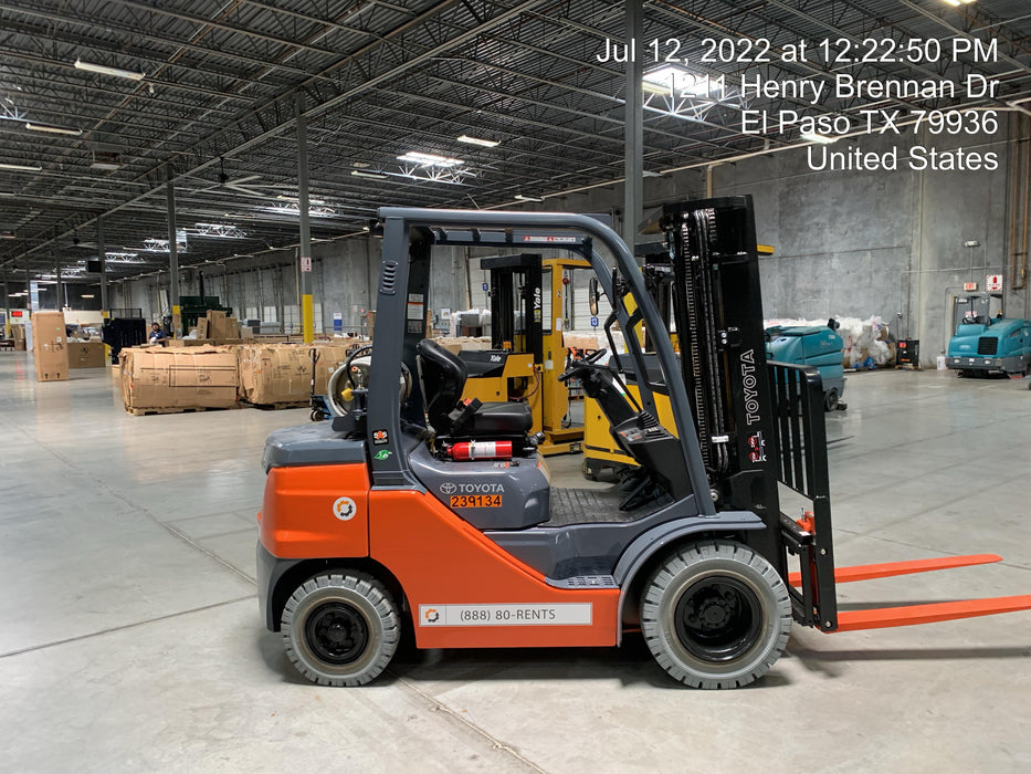 2022 TOYOTA 50-8FGU25